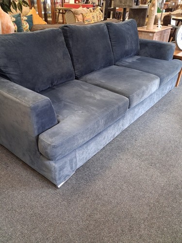 Blue velvet arora seater - blue,