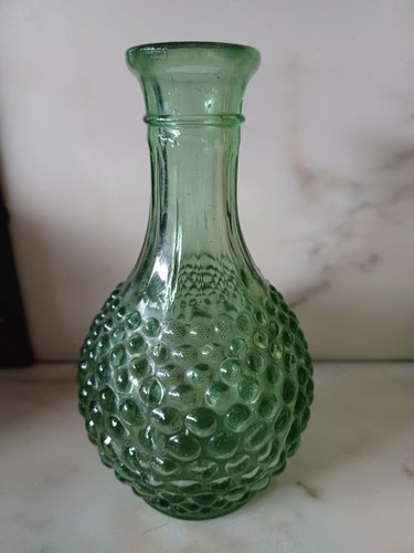 Green hobnail apothecary style - green,