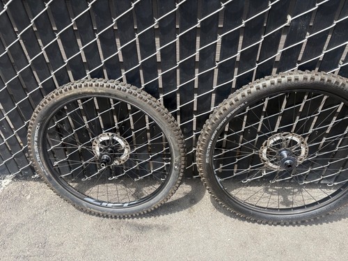 Chris king mtb wheelset - chris, laced
