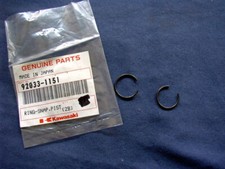 KAWASAKI KLT160 KLT185 ZX600 ZL600 GENUINE NOS PAIR PISTON CIRCLIPS 92033-1151