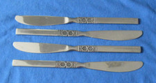 Four Oneida Artistic Table Knives 21.5 cm