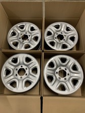 Genuine Set Of Toyota Land Cruiser 17” Steel Wheels