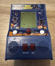 SPACE INVADERS Mini Handheld