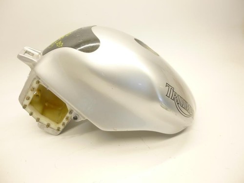 Triumph daytona 955 fuel - triumph,