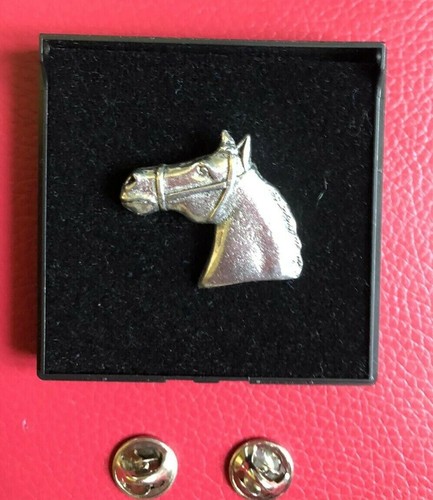 Horse head with tack - with,
