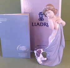 LADRO FIGURINE ~ NAUGHTY PUPPY