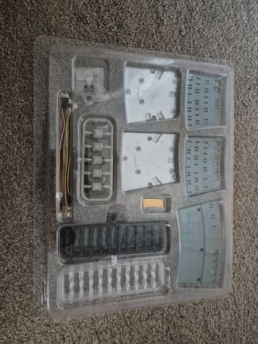 Fanhome eaglemoss build the - eaglemoss,