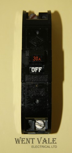 Lupus midget 30a single pole - single,