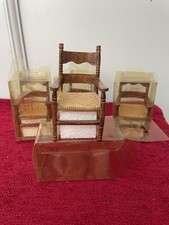 1:12 The Dolls House Emporium