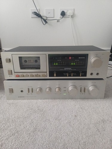 Pioneer 320 stereo cassette - stereo,