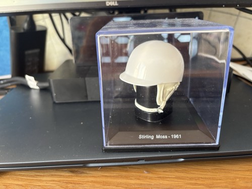 Sterling moss 1961 helmet - moss,