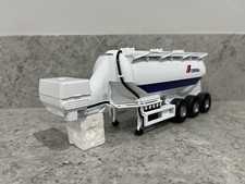 Corgi - Tri-Axle Feldbinder Powder Tanker - Cemex - CC13518 - 1:50 - Mint/New