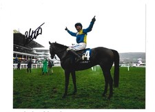 Harry Skelton signed photo- NH