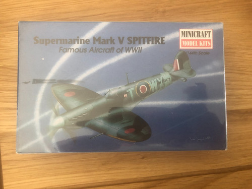 Minicraft supermarine - minicraft,