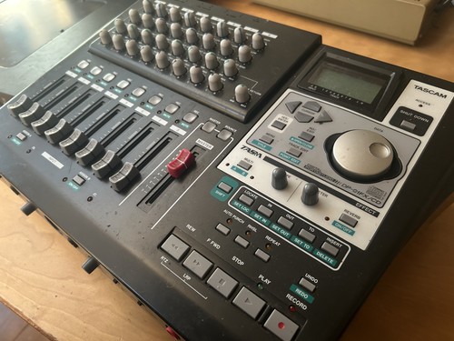 Tascam track hard disk - 8-track,