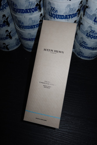 Molton brown coastal cypress - brown,
