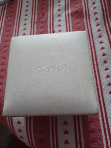 Empty cream accurist watch - empty,