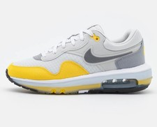 SZ 8 8½ || Nike Air Max Motif