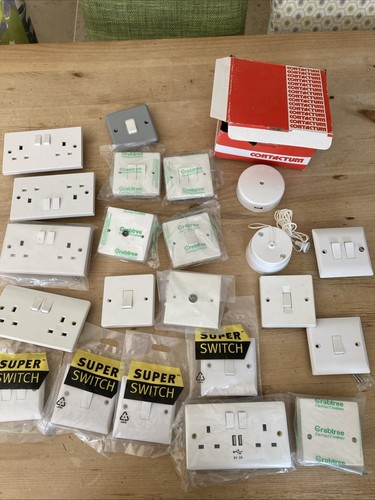 Job lot electrical switches - of,