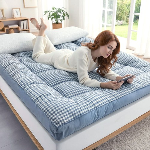 Roll japanese futon - up,