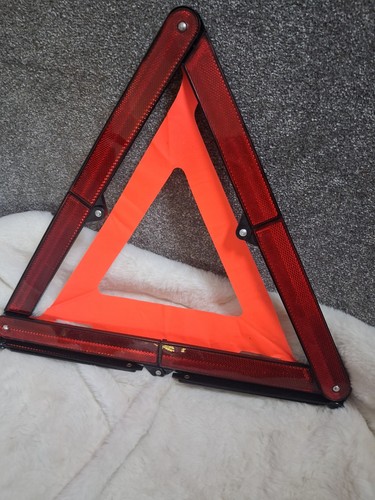Audi emergency warning - emergency,