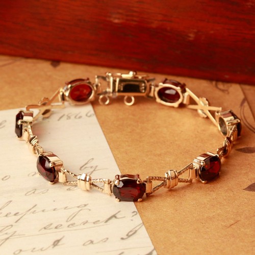 Pre owned vintage 1975 - vintage,