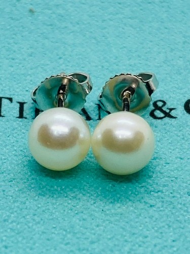 Sold tiffany co 18k white - &,
