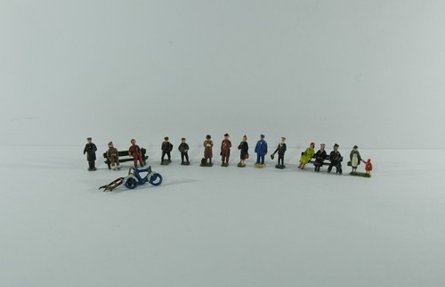 Hornby gauge station - gauge,