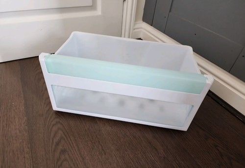 Hotpoint fridge freezer - hotpoint,