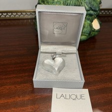 FLAWLESS Stunning LALIQUE
