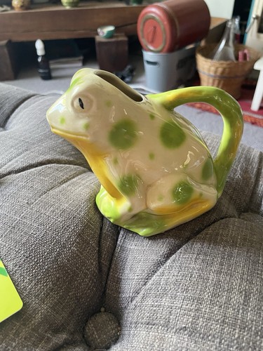 Tony wood staffordshire frog - tony,