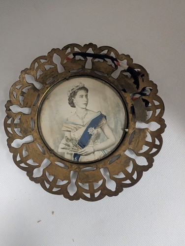 Vintage queen elizabeth - vintage,