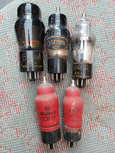 Vintage radio valves - radio,