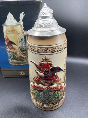 1986 budweiser stein lidded - 1986,