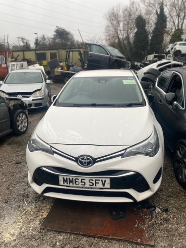 Toyota avensis 2016 mk3 6 - avensis,
