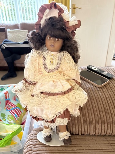 Porcelain dolls bundle - porcelain, bundle,
