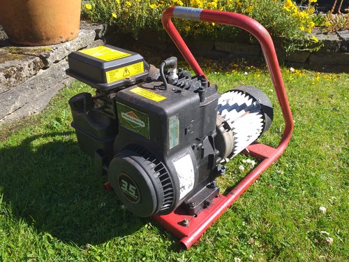 Generac 1500 petrol - , generator
