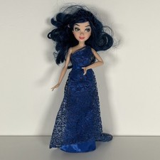 Disney Descendants 2 Royal