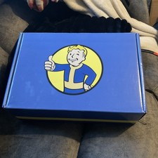 OFFICIAL FALLOUT 4 LOOT CRATE