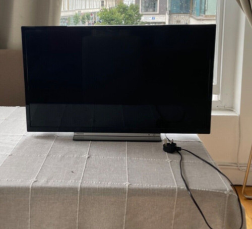 Toshiba lcd tv - toshiba, 32''
