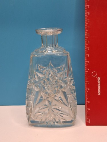 Small art deco cutglass - small,