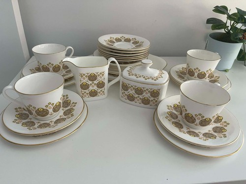 1970 royal doulton - 1970's,,