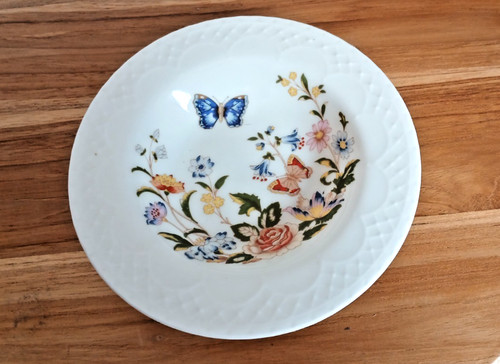 Aynsley fine bone china - fine,