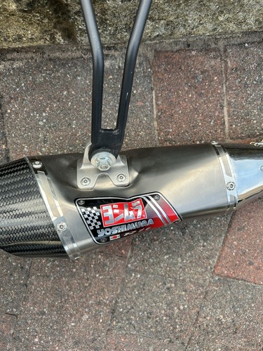 Bashed yoshimura r11 can off - bashed,