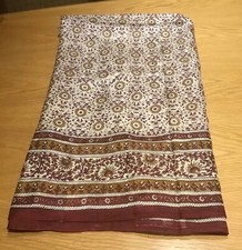 5.2 metres of Pure Silk Sari Fabric in a continuous length. 110 cm Wide.