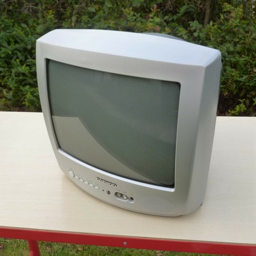 Faulty daewoo portable - daewoo, 14"
