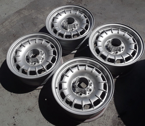 Set refinished mercedes x - mercedes,