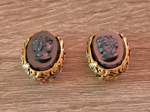 Vintage goldette black - goldette, cameo