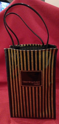 Vintage bloomingdale 2000 - vintage,