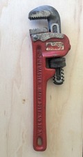 VINTAGE 6 INCH PIPEMASTER